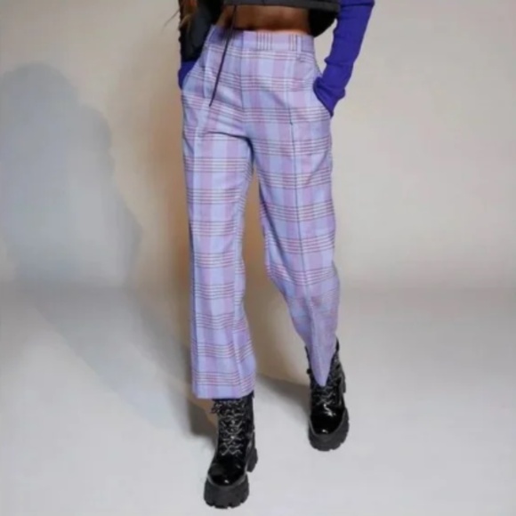 Urban Outfitters Plaid High Waisted Cropped Pants in Lavender - size 2 - Picture 3 of 5